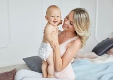 DELUXE VELVET - S (3-6 kg) - 25 ks - jednorázové eko plenky se sametovým povrchem