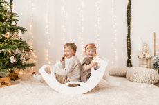 Dřevěná montessori houpačka SwingMe – bílá