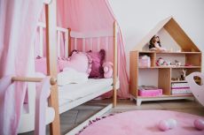 Montessori domečková police Woodle - přírodní dřevo/bílá